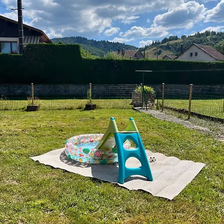 La Maison Des Montagnes Дом отдыха Ле-Тийо